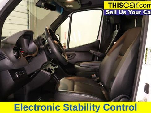 Used 2020 Mercedes-Benz Sprinter 2500 image 17