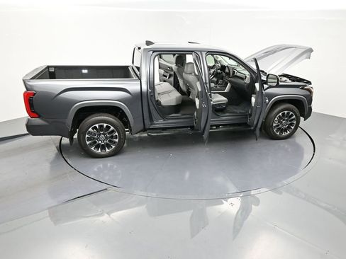 Used 2024 Toyota Tundra Limited w/ Power Package AWD/4WD image 29