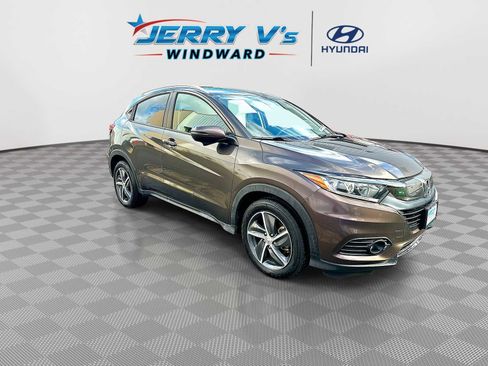 Used 2021 Honda HR-V EX image 2