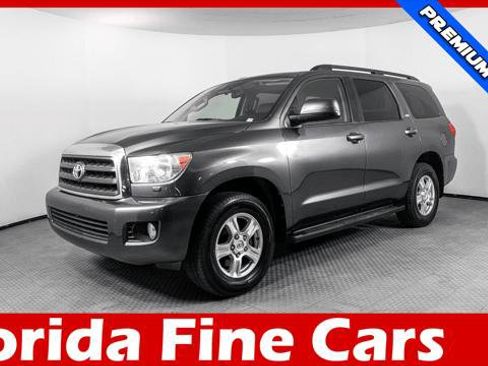 Used 2014 Toyota Sequoia SR5 w/ Premium Package image 1