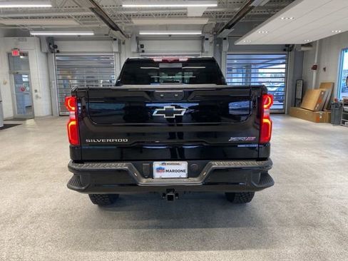 New 2026 Chevrolet Silverado 1500 ZR2 AWD/4WD image 6