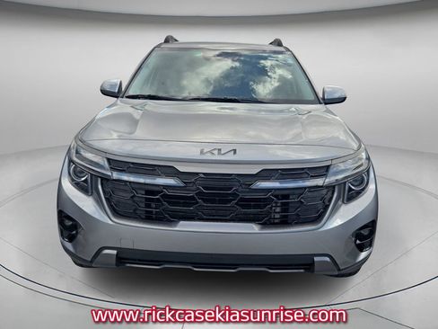 Used 2024 Kia Seltos X-Line image 3