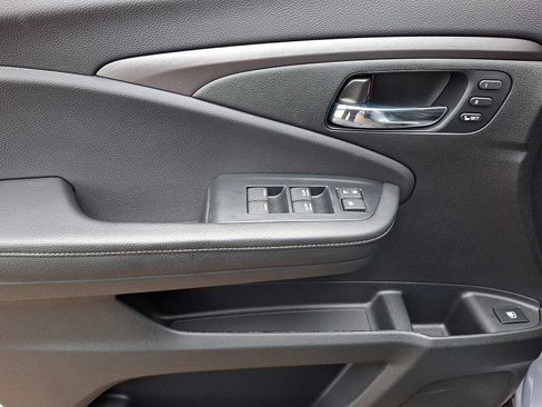 Used 2023 Honda Ridgeline RTL-E image 12