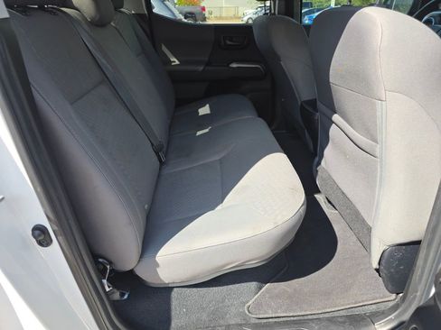 Certified 2023 Toyota Tacoma SR5 w/ Technology Package image 17