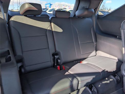 New 2026 Chevrolet Traverse Z71 image 9