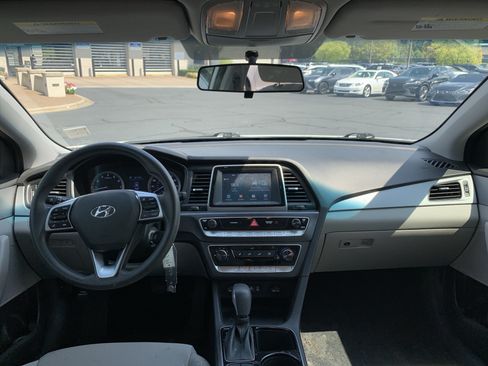 Used 2019 Hyundai Sonata SE FWD image 30