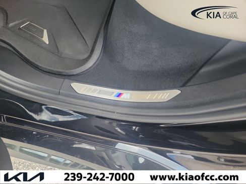 Used 2021 BMW X5 M50i w/ Executive Package AWD/4WD image 15