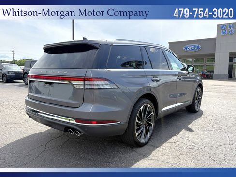 Used 2022 Lincoln Aviator Reserve w/ Equipment Group 201A AWD/4WD image 5