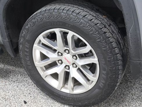 Used 2020 GMC Sierra 1500 SLT w/ SLT Premium Plus Package image 18