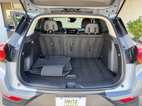 Used 2025 Buick Encore GX Preferred image 32