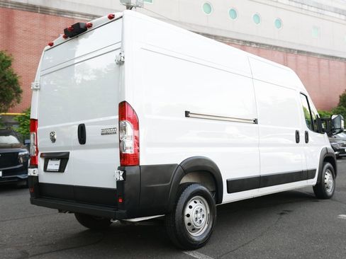 Used 2023 RAM ProMaster 2500 image 7