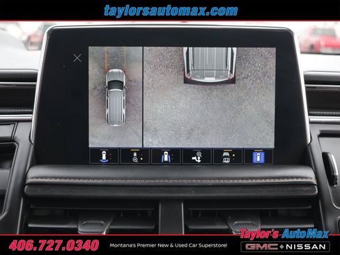 Used 2024 GMC Yukon AT4 w/ Technology Package AWD/4WD image 17