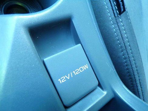 Certified 2024 Subaru Crosstrek 2.0i AWD/4WD image 10