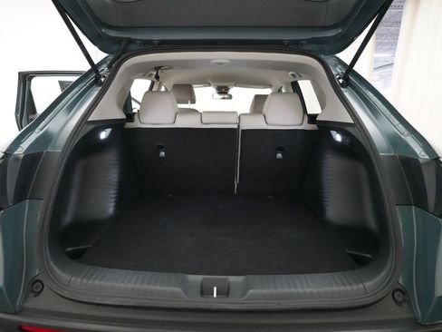 Certified 2025 Honda HR-V LX image 9