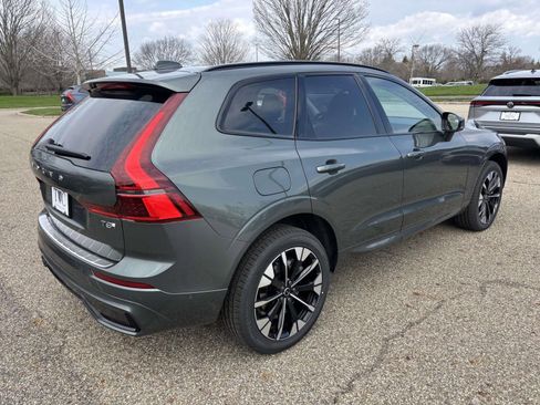 New 2026 Volvo XC60 T8 Plus w/ Protection Package Premier AWD/4WD image 5