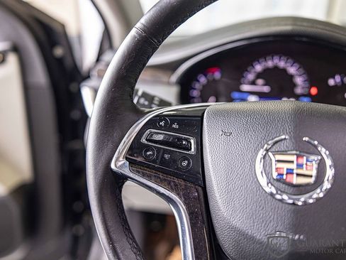 Used 2013 Cadillac XTS Luxury image 23