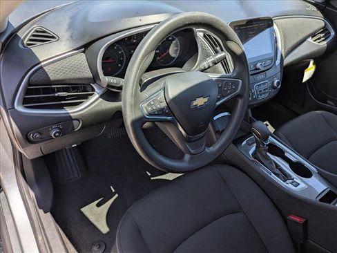 Used 2024 Chevrolet Malibu LT FWD image 10