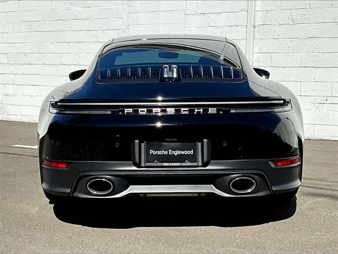 Certified 2025 Porsche 911 Carrera image 9