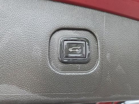 Used 2014 GMC Terrain Denali image 14