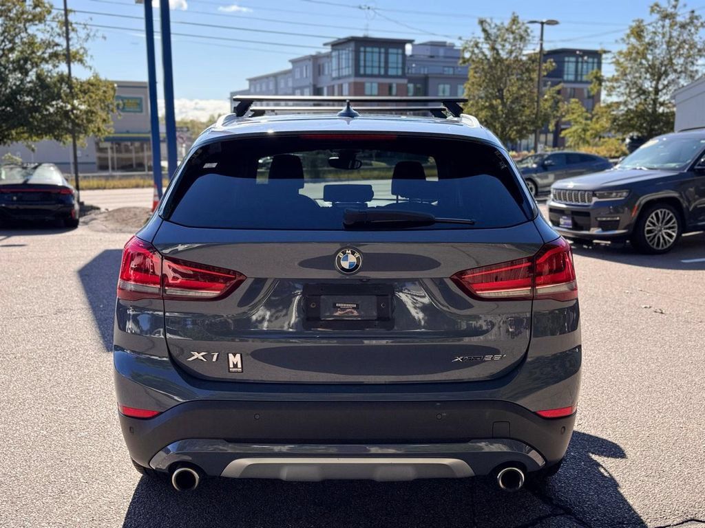 Used 2021 BMW X1 xDrive28i w/ Premium Package AWD/4WD image 5
