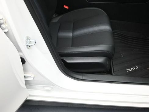 New 2026 Honda Civic Sport image 36