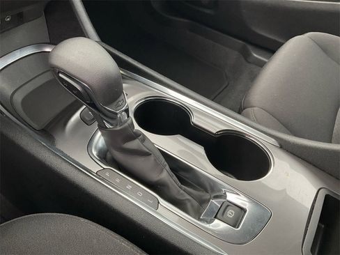 Used 2024 Chevrolet Malibu LT image 28