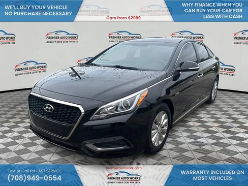 Used 2016 Hyundai Sonata SE FWD image 1
