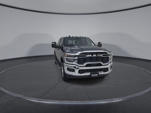 New 2026 RAM 2500 Big Horn AWD/4WD image 4