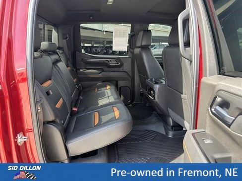 Certified 2025 GMC Sierra 1500 AT4 w/ Technology Package AWD/4WD image 19