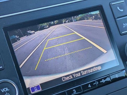 Used 2020 Honda Civic LX image 9
