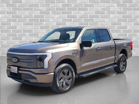Used 2023 Ford F150 Lightning XLT w/ Equipment Group 312A High AWD/4WD image 10