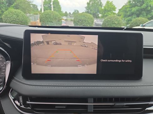 Used 2023 INFINITI QX60 Pure AWD/4WD image 15
