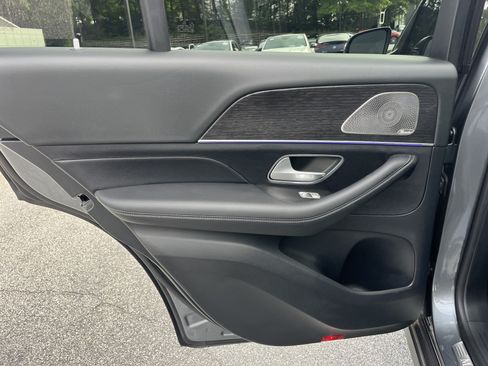 Certified 2025 Mercedes-Benz GLE 450e 4MATIC image 43