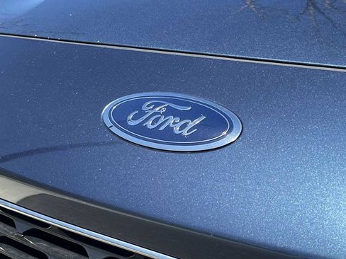 Used 2020 Ford Escape Titanium w/ Titanium Premium Package 2.0 image 18