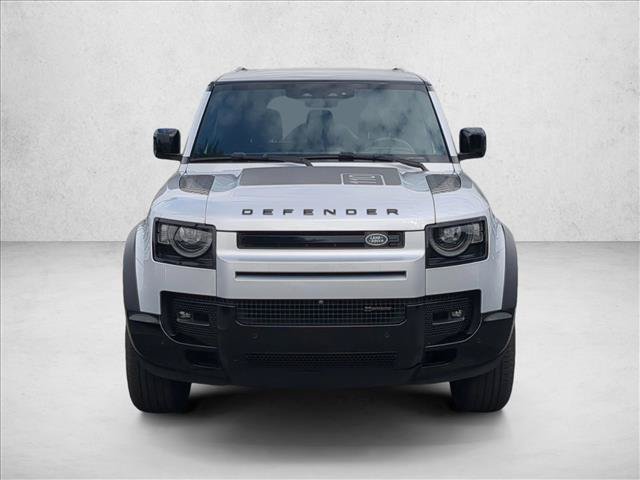 Used 2023 Land Rover Defender 110 X-Dynamic SE AWD/4WD image 3