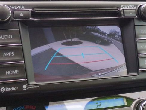 Used 2015 Toyota RAV4 Limited w/ Technology Package image 26