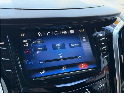 Used 2019 Cadillac Escalade Platinum AWD/4WD image 60