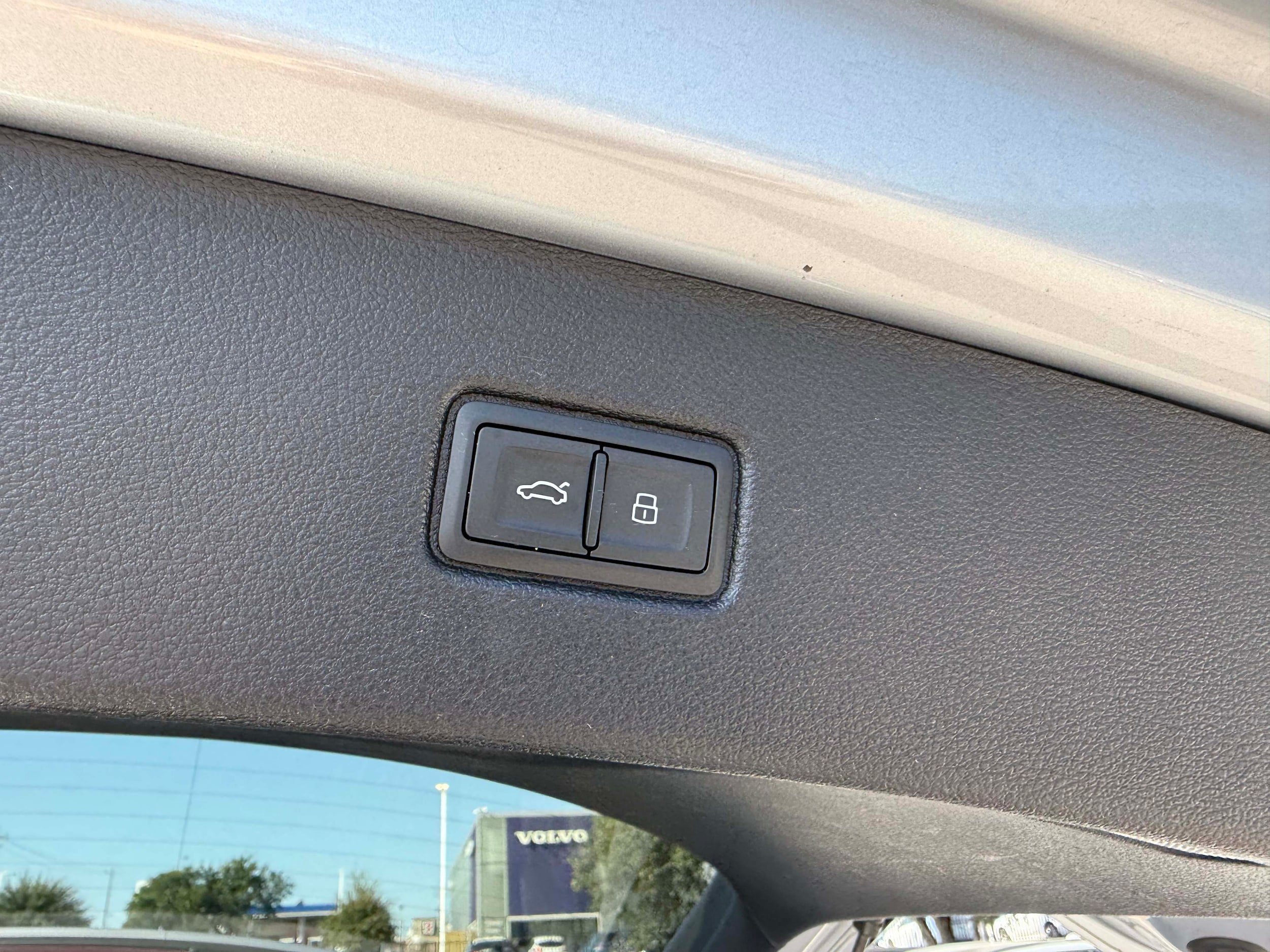 Used 2019 Audi Q7 3.0T Premium Plus w/ Premium Plus Package AWD/4WD image 32