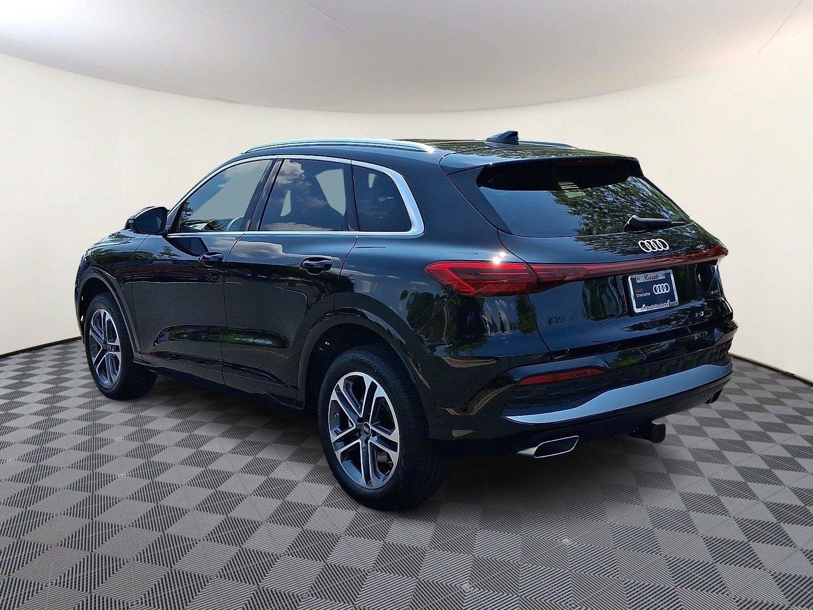 New 2026 Audi Q5 Premium Plus AWD/4WD image 4