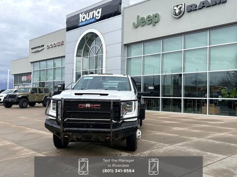 Used 2021 GMC Sierra 3500 4x4 Crew Cab w/ Fleet Convenience Package image 1