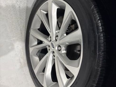 Used 2022 Ford Explorer Platinum w/ Equipment Group 601A image 41