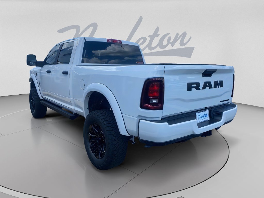 Used 2025 RAM 2500 Big Horn AWD/4WD image 7