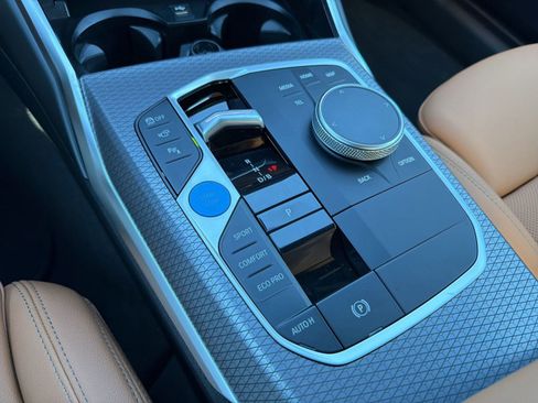 New 2026 BMW i4 xDrive40i AWD/4WD image 17