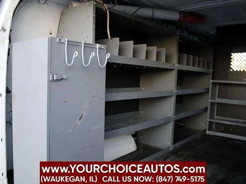 Used 2012 Chevrolet Express 2500 RWD image 27