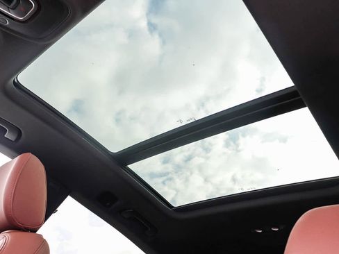 Used 2023 Audi Q8 Premium w/ Convenience Package image 60