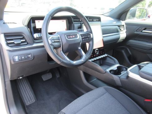 Used 2026 GMC Terrain Elevation FWD image 17
