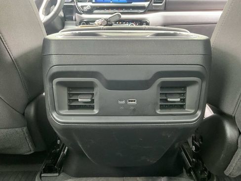 Used 2025 Chevrolet Silverado 1500 LT Trail Boss w/ Protection Package AWD/4WD image 23