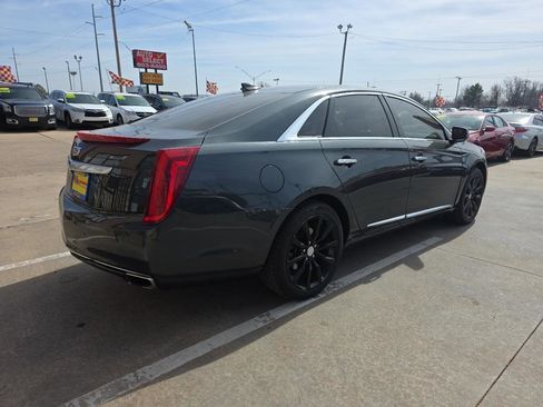 Used 2017 Cadillac XTS Luxury image 5