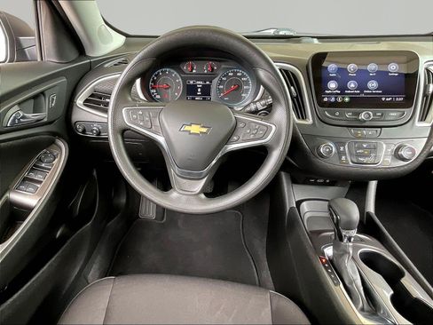 Used 2022 Chevrolet Malibu LS FWD image 8