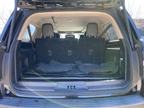 Used 2022 Ford Expedition Max XLT image 39